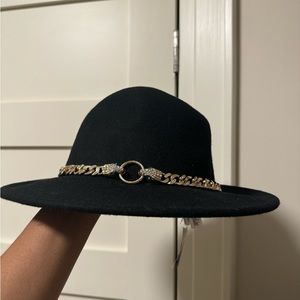 Aldo Hat